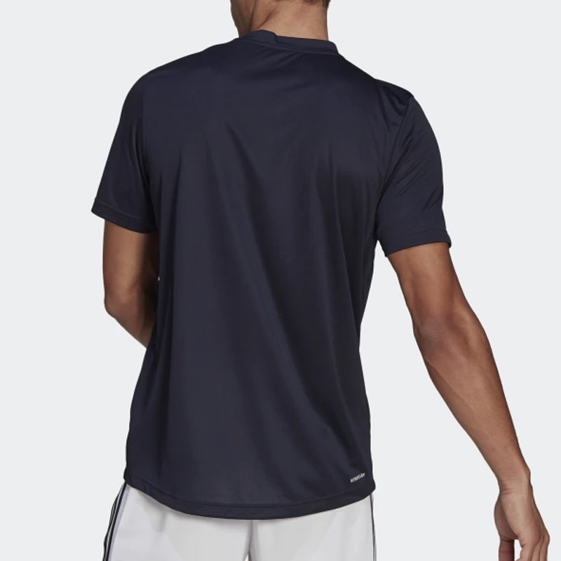 BAJU TRAINING ADIDAS Aeroready Designed To Move Sport Tee