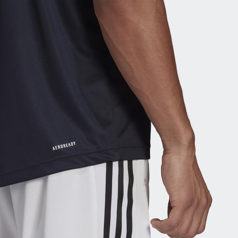BAJU TRAINING ADIDAS Aeroready Designed To Move Sport Tee