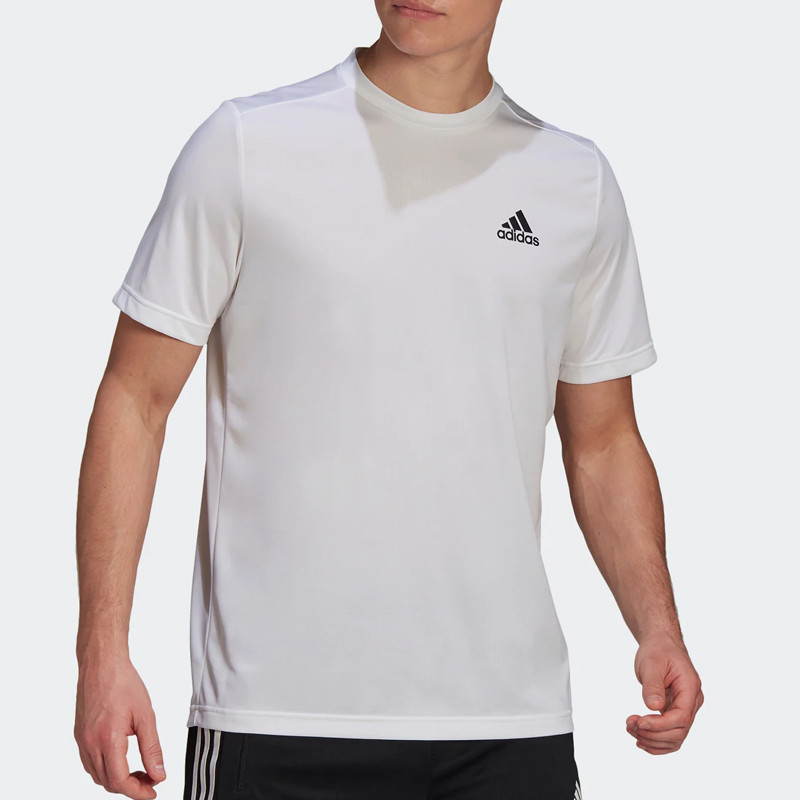 BAJU LARI ADIDAS AEROREADY DESIGNED TO MOVE SPORT TEE
