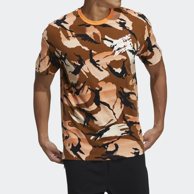GRAPHIC ALLOVER PRINT TEE foto 3