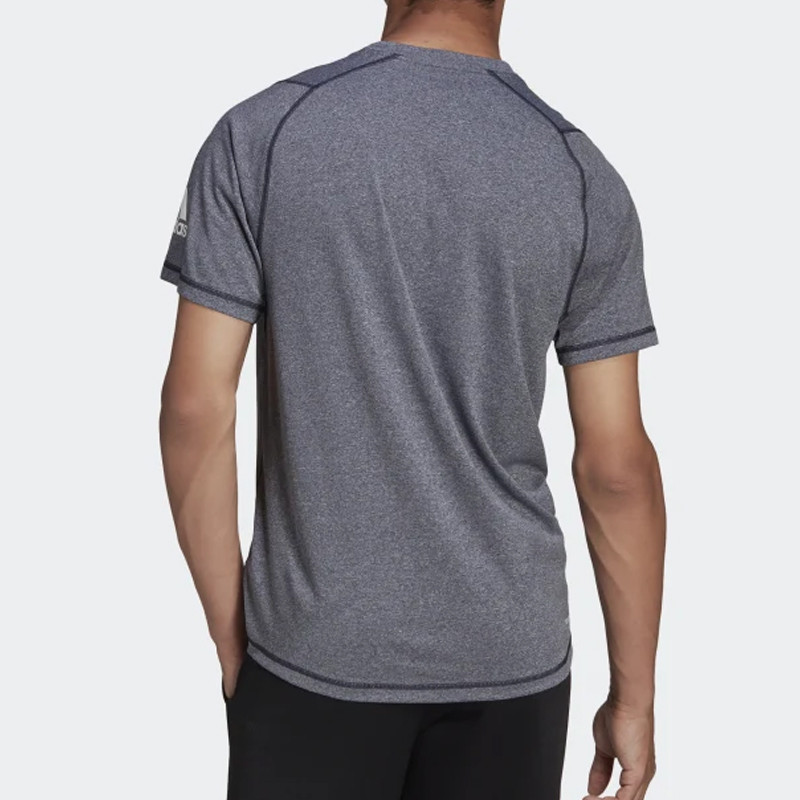 BAJU TRAINING ADIDAS FREELIFT ULTIMATE AEROREADY DESIGNED 2 MOVE SPORT TEE