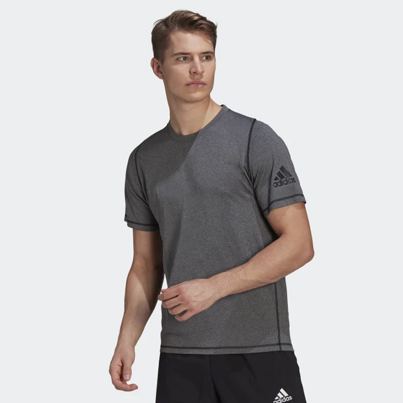 BAJU TRAINING ADIDAS FREELIFT ULTIMATE AEROREADY DESIGNED 2 MOVE SPORT TEE