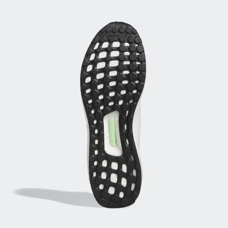SEPATU LARI ADIDAS ULTRABOOST DNA 5.0