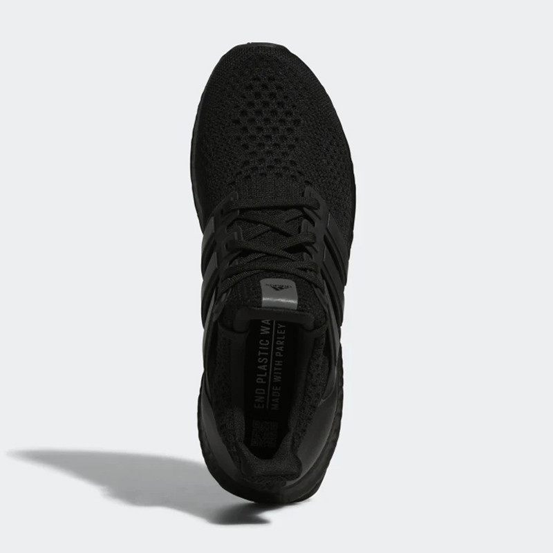 SEPATU LARI ADIDAS Wmns ULTRABOOST 5.0 DNA