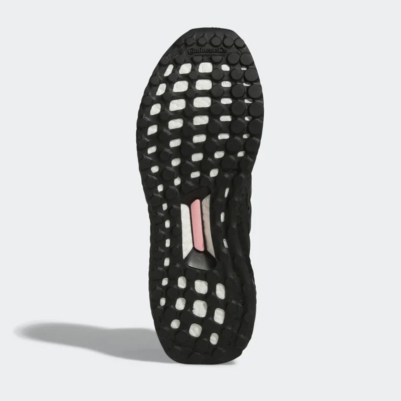 SEPATU LARI ADIDAS Wmns ULTRABOOST 5.0 DNA