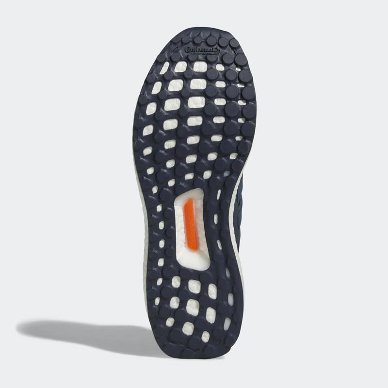 SEPATU LARI ADIDAS ULTRABOOST 5 DNA