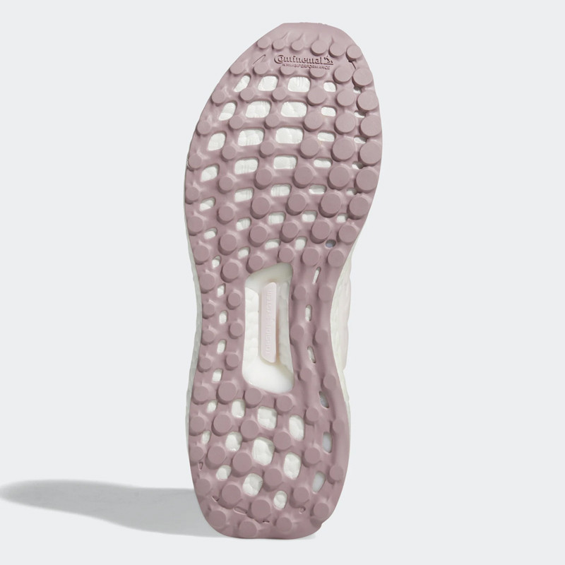 SEPATU LARI ADIDAS Wmns ULTRABOOST 5.0 DNA