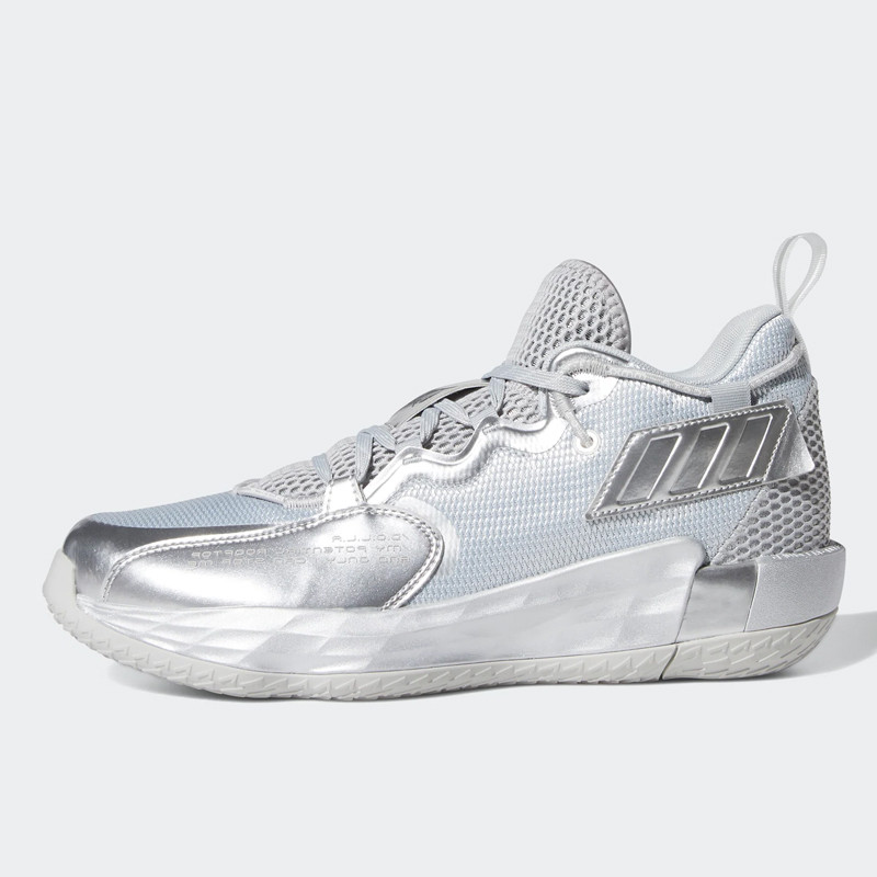 SEPATU BASKET ADIDAS Dame 7 Extply
