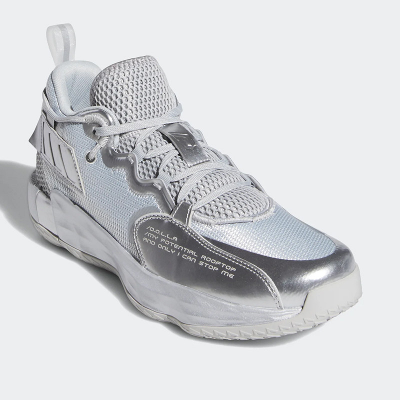 SEPATU BASKET ADIDAS Dame 7 Extply