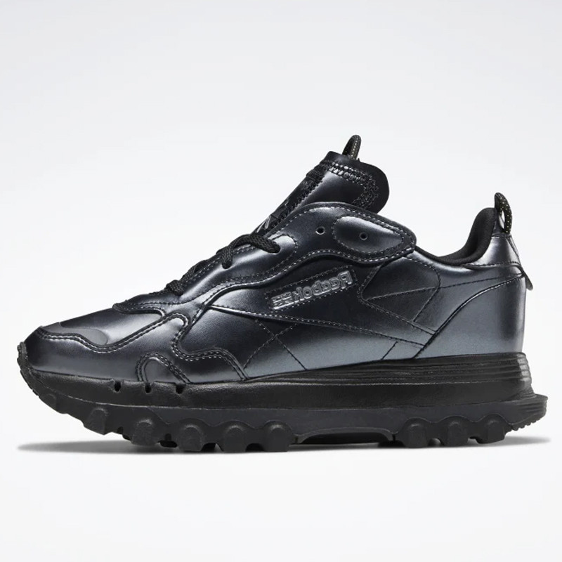 SEPATU SNEAKERS REEBOK Wmns Cardi B Classic Leather