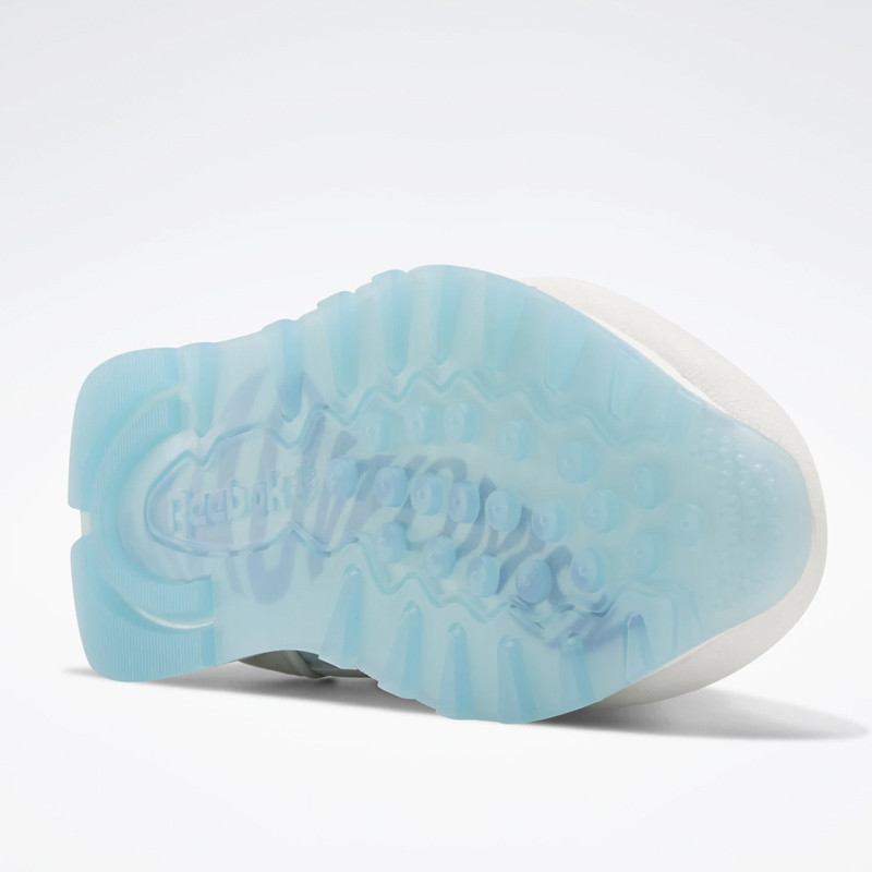 SEPATU SNEAKERS REEBOK wmns MadWomen Classic Leather