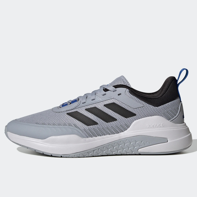 SEPATU TRAINING ADIDAS TRAINER V