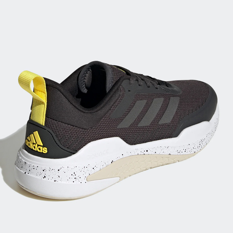 SEPATU TRAINING ADIDAS TRAINER V