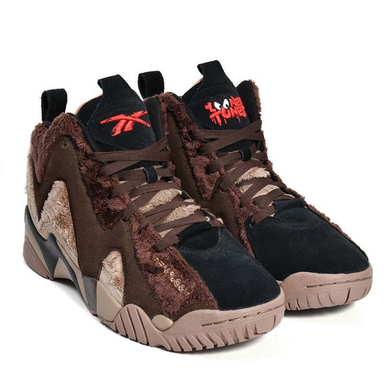 SEPATU BASKET REEBOK Kamikaze II Mid