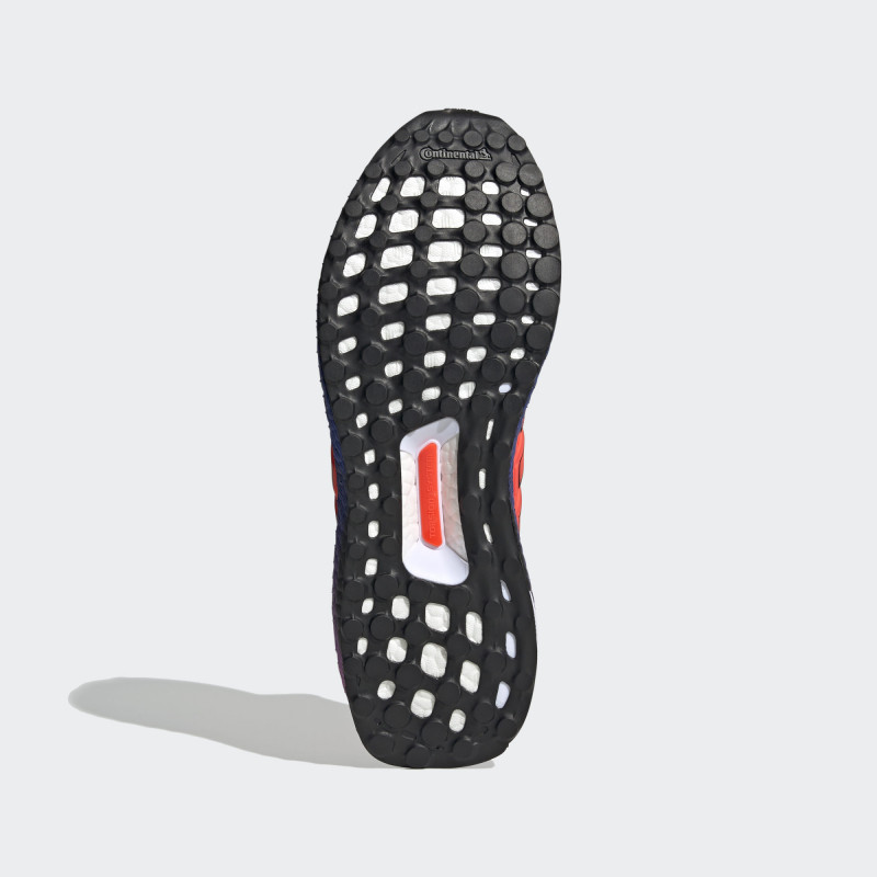 SEPATU LARI ADIDAS ULTRABOOST DNA