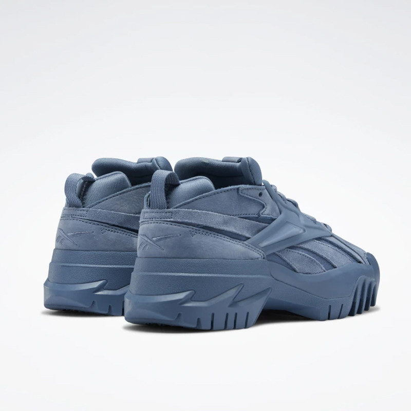 SEPATU SNEAKERS REEBOK Wmns Cardi B Club C V2