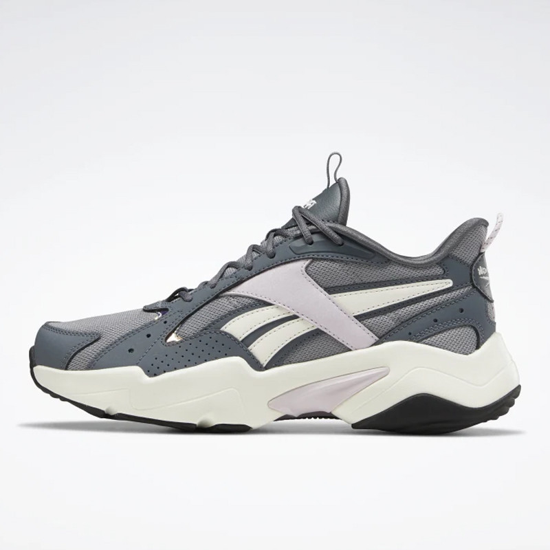 SEPATU SNEAKERS REEBOK Wmns Turbo Restyle