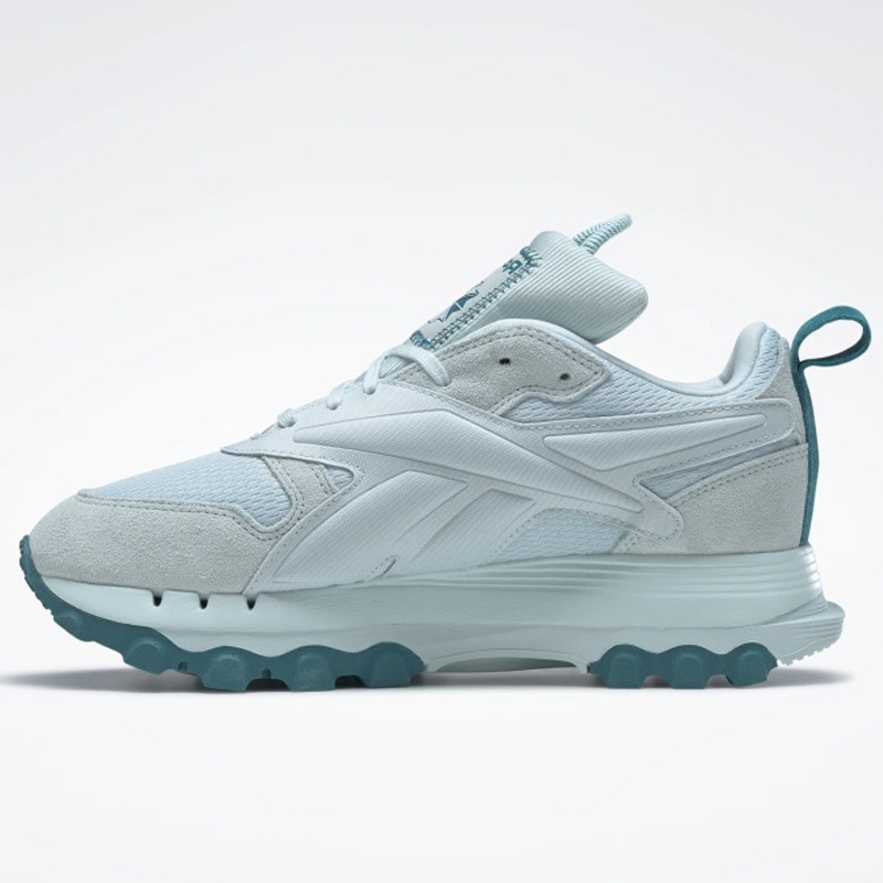 SEPATU SNEAKERS REEBOK Wmns Cardi B Classic Leather V2