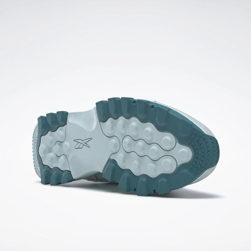 SEPATU SNEAKERS REEBOK Wmns Cardi B Classic Leather V2