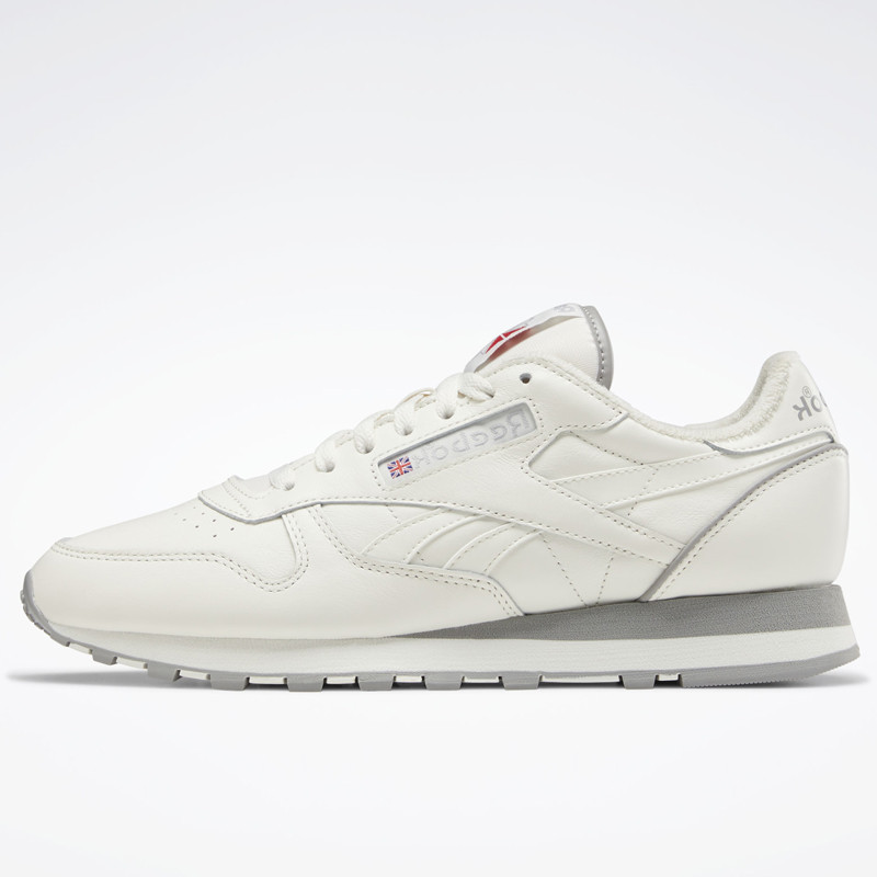 SEPATU SNEAKERS REEBOK Classic Leather 1983 Vintage