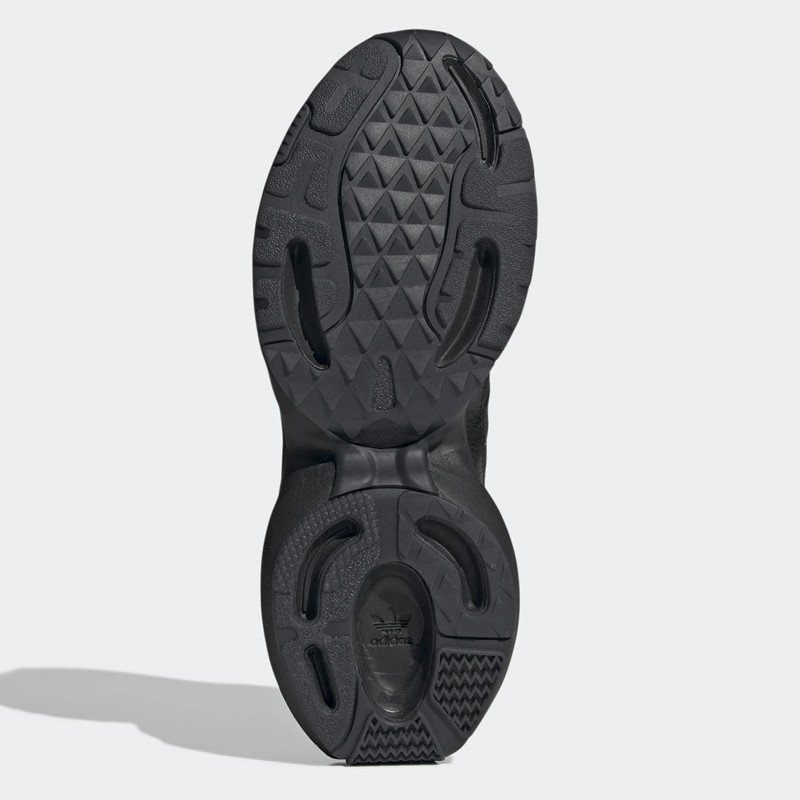 SEPATU SNEAKERS ADIDAS Wmns Zentic
