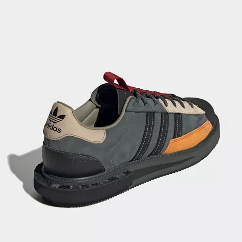 SEPATU SNEAKERS ADIDAS MFX Reboot Low