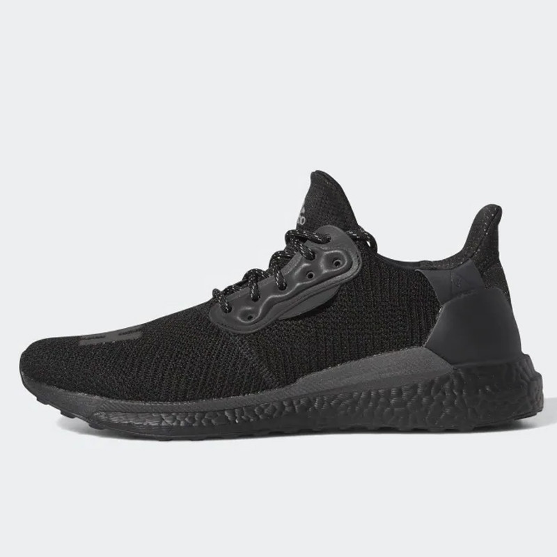 SEPATU LARI ADIDAS PHARRELL WILLIAMS SOLAR HU