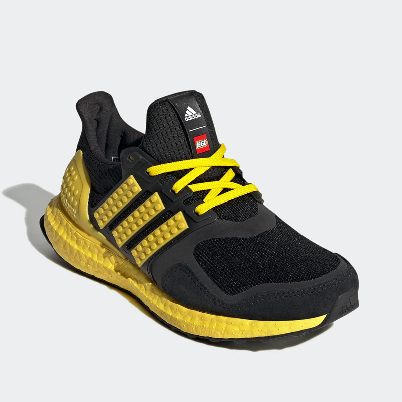 SEPATU LARI ADIDAS ULTRABOOST DNA X LEGO COLORS KIDS