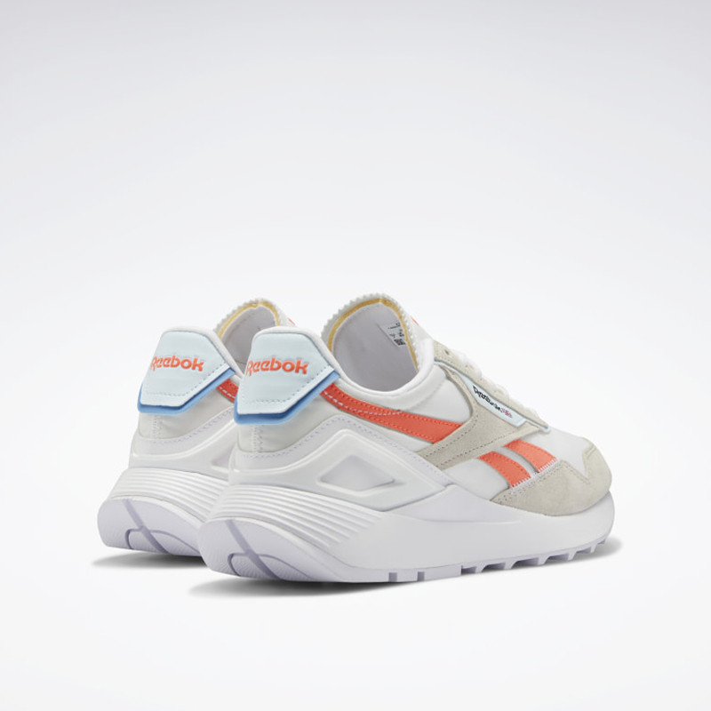 SEPATU SNEAKERS REEBOK Wmns Classic Legacy AZ