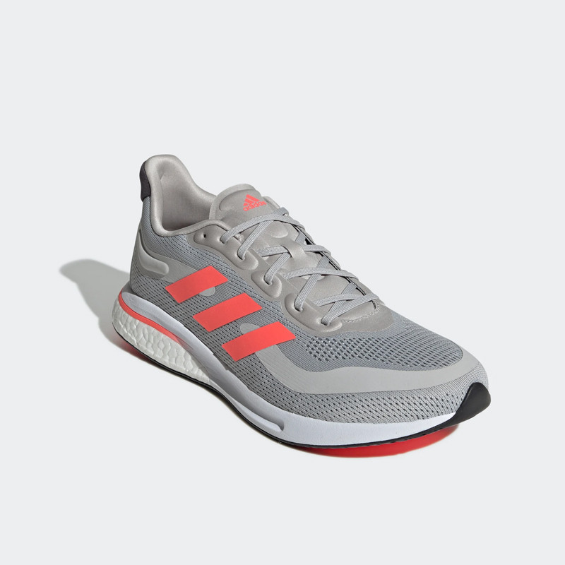 SEPATU LARI ADIDAS SUPERNOVA