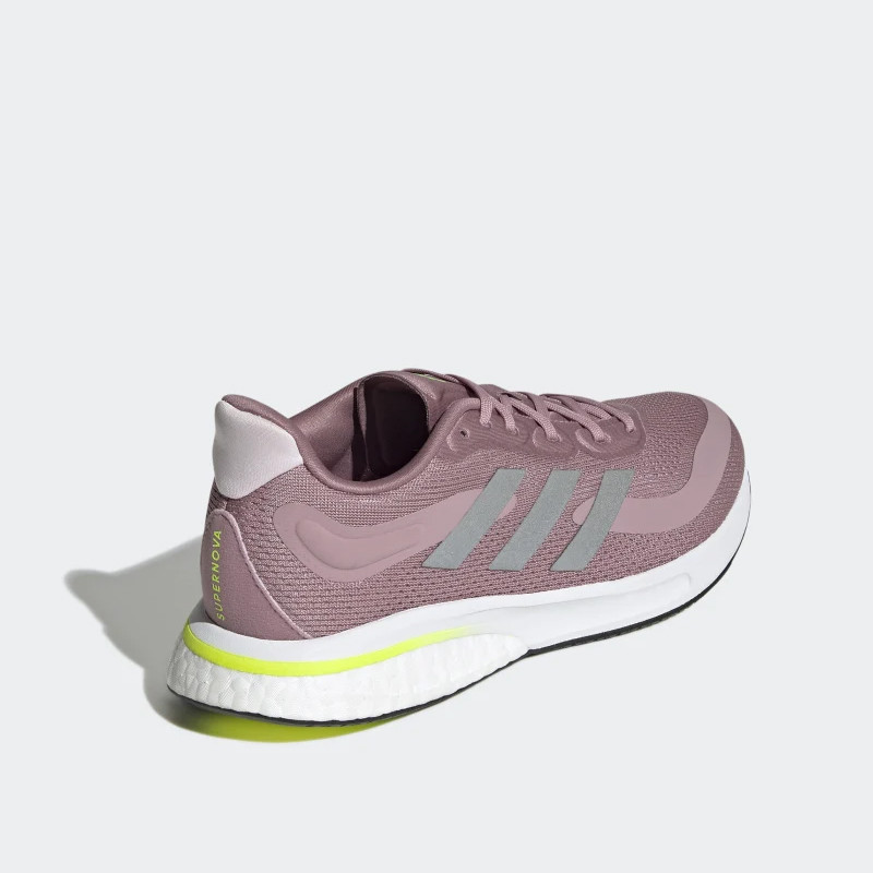 wmns SUPERNOVA foto 4