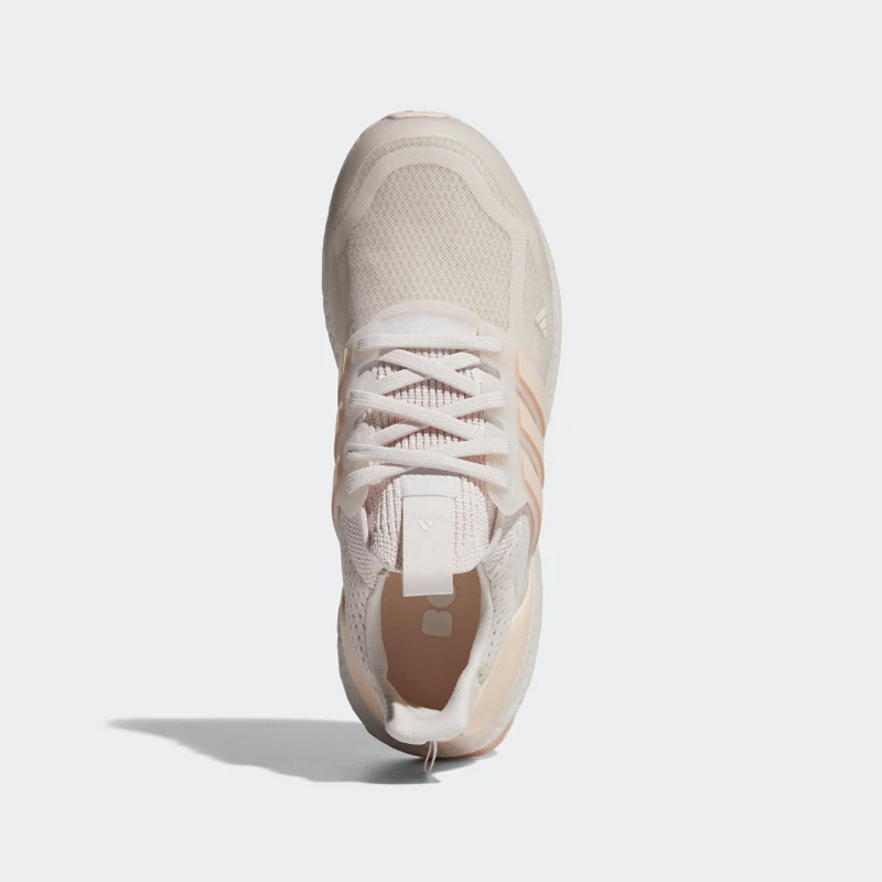 SEPATU LARI ADIDAS Ultraboost 5.0 DNA