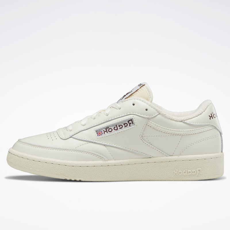 SEPATU SNEAKERS REEBOK Club C 85 Vintage