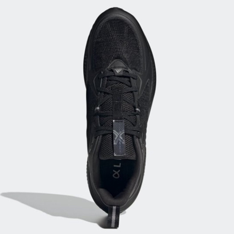 SEPATU LARI ADIDAS ALPHAMAGMA