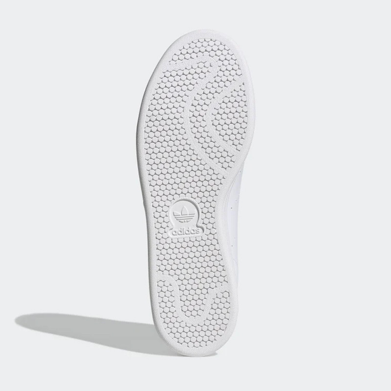 SEPATU SNEAKERS ADIDAS STAN SMITH