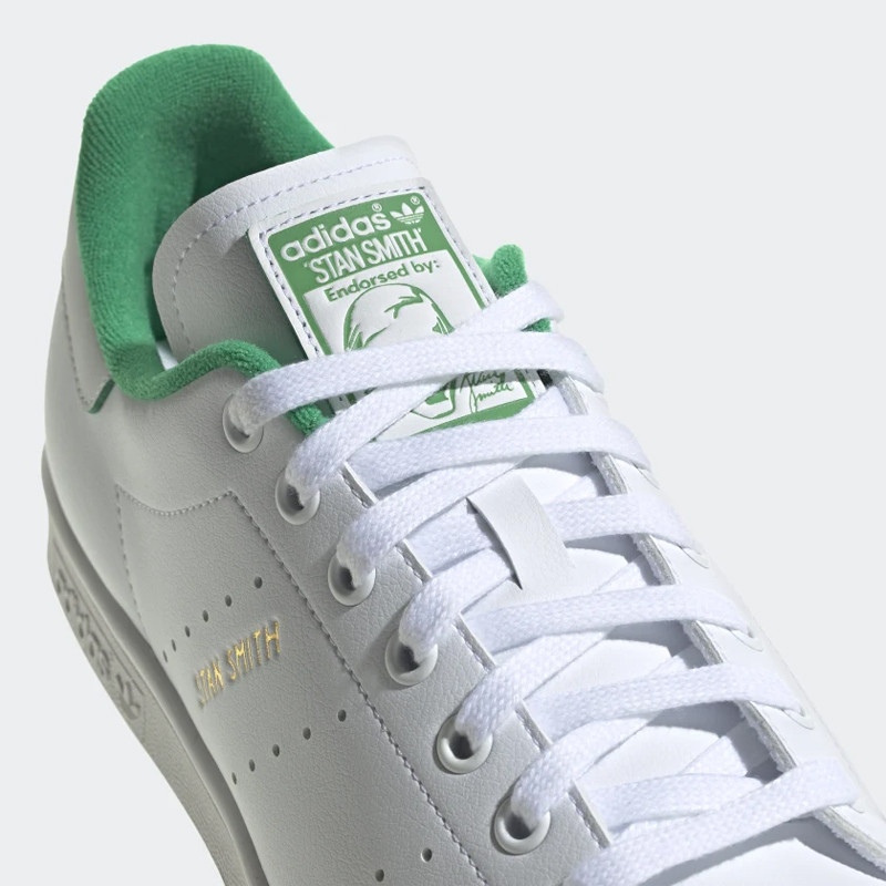 SEPATU SNEAKERS ADIDAS STAN SMITH