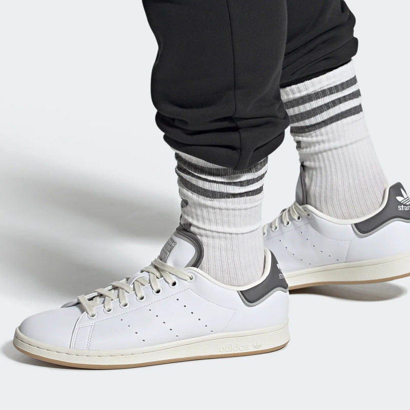 STAN SMITH foto 2