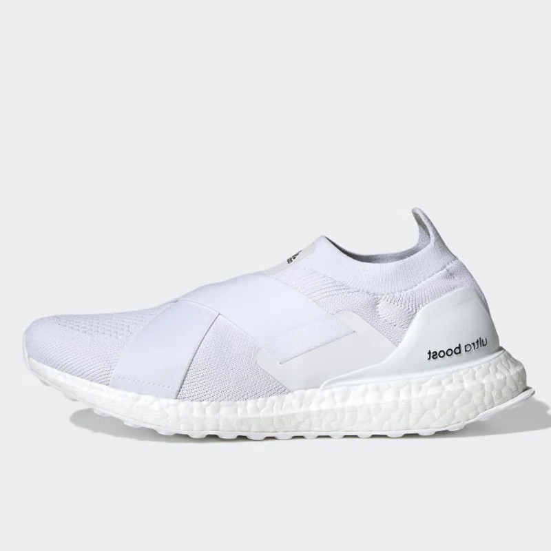 SEPATU LARI ADIDAS Wmns Ultraboost Slip On DNA