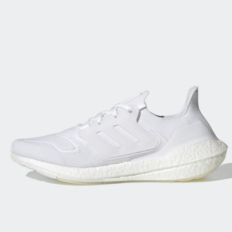 SEPATU LARI ADIDAS ULTRABOOST 22