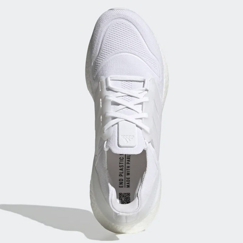 SEPATU LARI ADIDAS ULTRABOOST 22