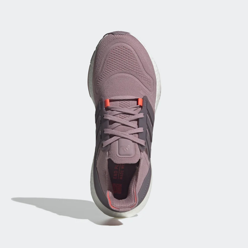 SEPATU LARI ADIDAS Wmns Ultraboost 22