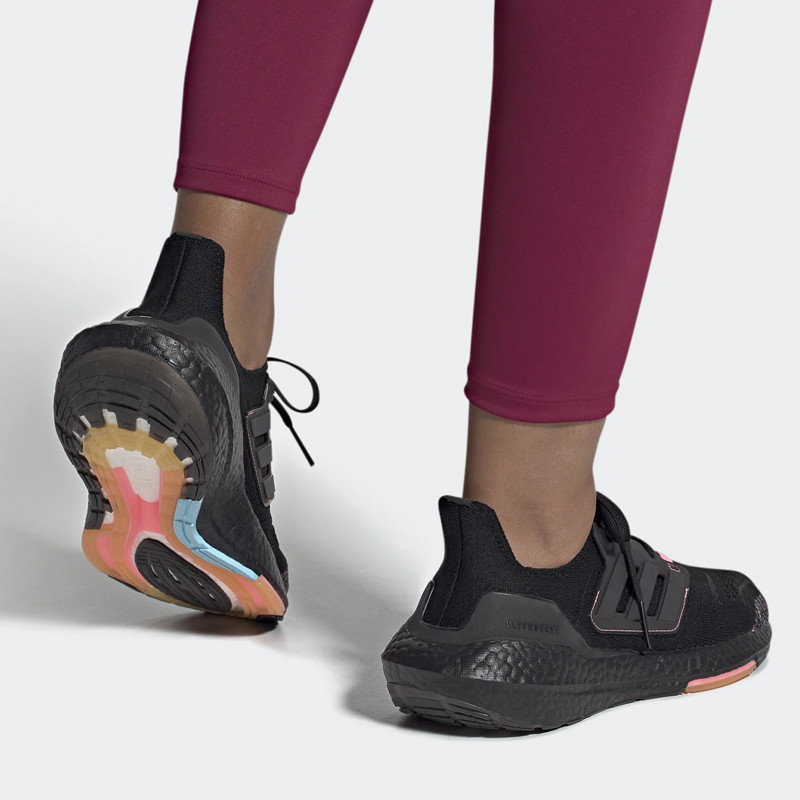 Wmns Ultraboost 22 foto 4