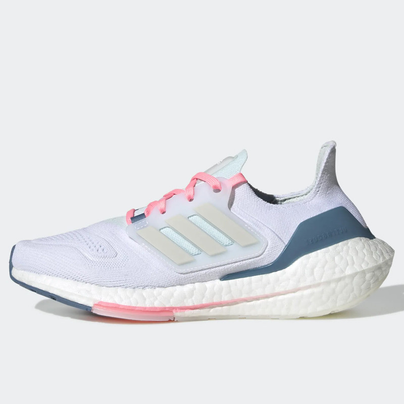 SEPATU LARI ADIDAS Wmns ULTRABOOST 22