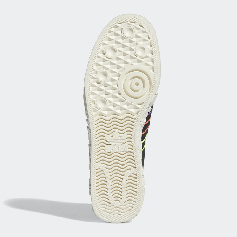 SEPATU SNEAKERS ADIDAS NIZZA PRIDE