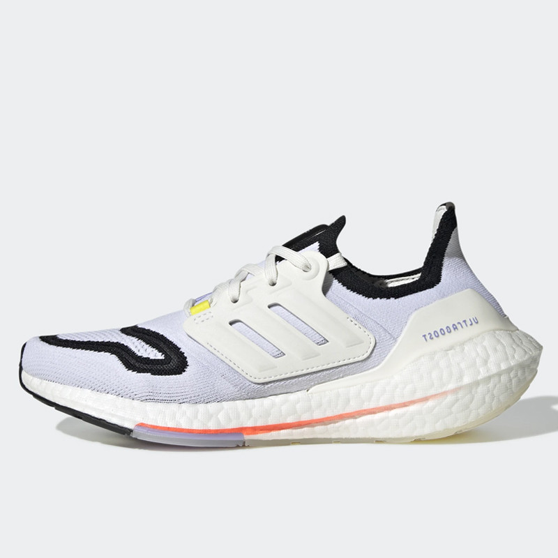 SEPATU LARI ADIDAS Wmns ULTRABOOST 22