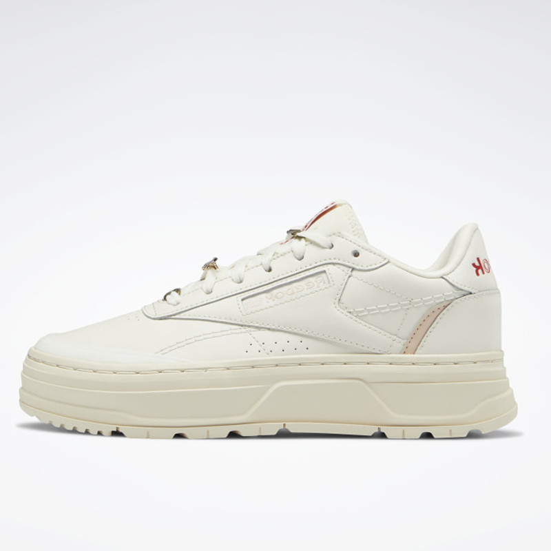 SEPATU SNEAKERS REEBOK Wmns Club C Double Geo