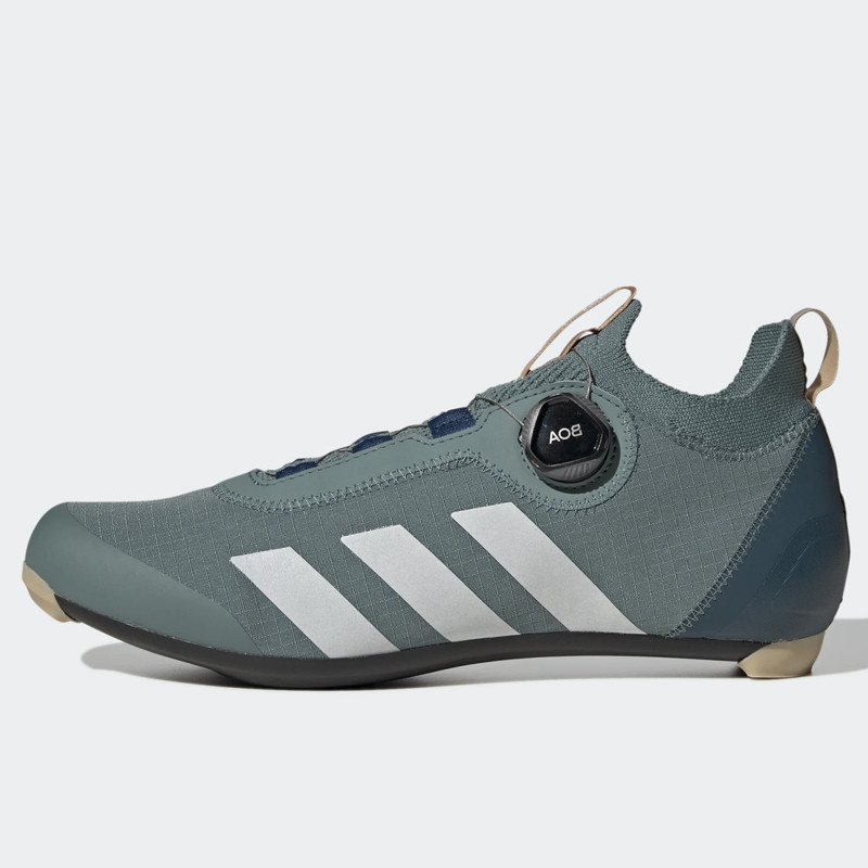SEPATU SEPEDA ADIDAS THE PARLEY ROAD CYCLING BOA