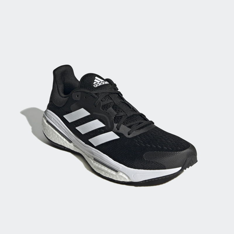 SEPATU LARI ADIDAS SOLARCONTROL