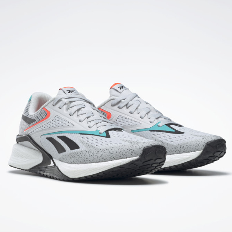 SEPATU TRAINING REEBOK Speed 22 TR