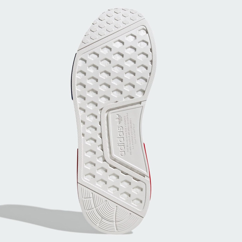 SEPATU SNEAKERS ADIDAS NMD_R1